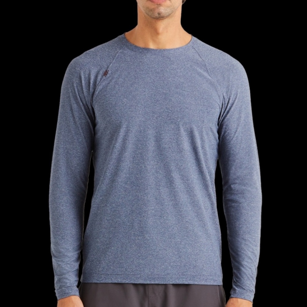 NWT RHONE REIGN LONG SLEEVE S